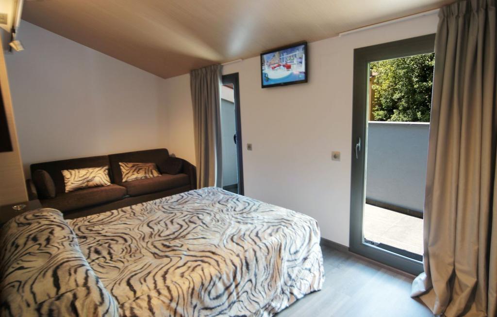 Hotel 9 Sant Antoni 리베스 데 프레세르 객실 사진