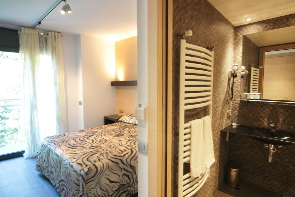 Hotel 9 Sant Antoni 리베스 데 프레세르 객실 사진